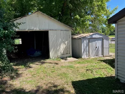 Exterior - 520 W Washington St, Jackson, MO 63755 photo 2 of 5