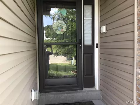 Entry Way - 5301 Trailhead Ct, Eureka, MO 63025 photo 1 of 4