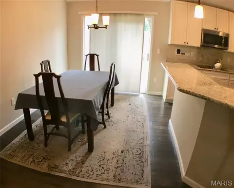 Dining - 5301 Trailhead Ct, Eureka, MO 63025 photo 1 of 1