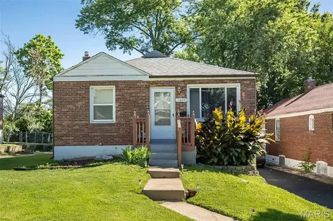 7025 Lena Ave, Saint Louis, MO 63136
