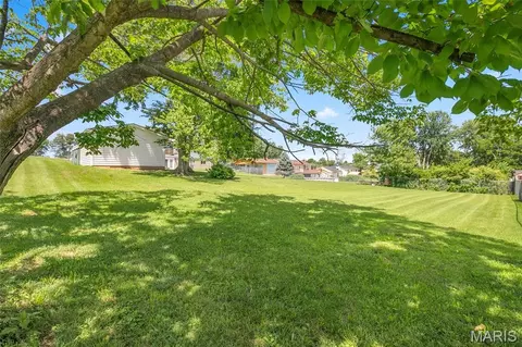 Exterior - 3043 Adayah Ln, Arnold, MO 63010 photo 6 of 9