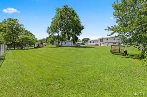 Exterior - 3043 Adayah Ln, Arnold, MO 63010 photo 5 of 9