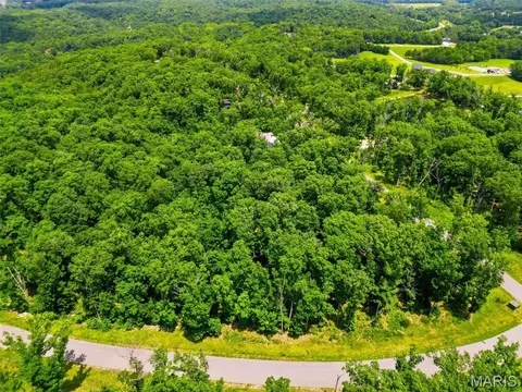 2833 Tyrolean Way Dr, Innsbrook, MO 63390 photo 2