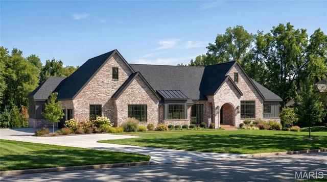 1 Tbb Sedona Manor Hl, Town And Country, MO 63131