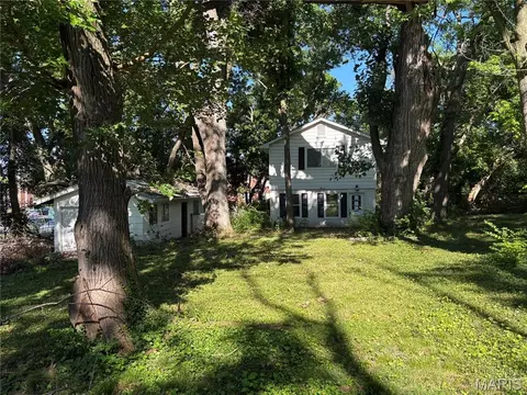 4131 Wright Ave, Saint Ann, MO 63074 photo 2