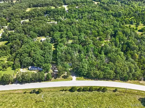 24315 E Highway 32, Lebanon, MO 65536