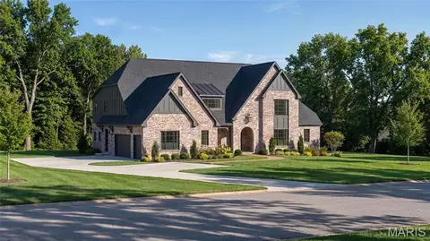 1 Tbb Scottsdale Manor Hl, Town And Country, MO 63131
