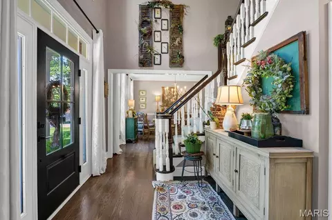 Entry Way - 414 Bluff Meadow Ct, Ellisville, MO 63021 photo 1 of 4