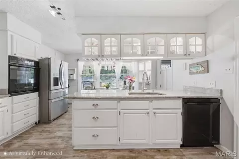 Kitchen - 21 Trails End, Eureka, MO 63025 photo 4 of 4
