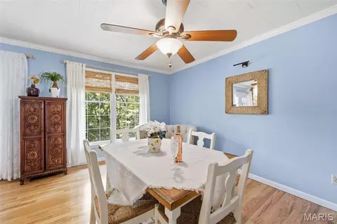 Dining - 21 Trails End, Eureka, MO 63025 photo 1 of 2