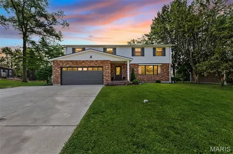 58 Oakwood Dr, Sainte Genevieve, MO 63670