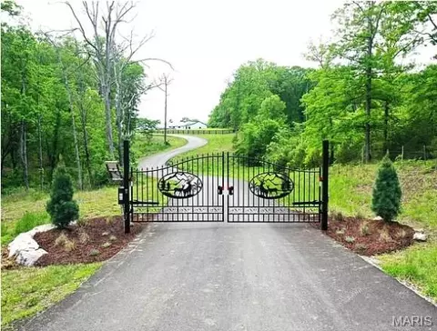 219 Hidden Sanctuary Dr, Foristell, MO 63348