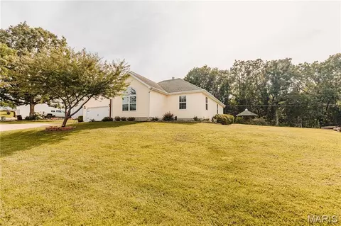 514 Andrews Ave, Dixon, MO 65459