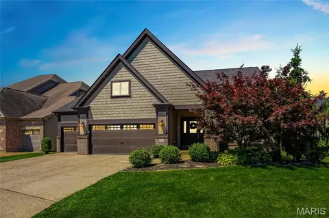 409 Tuscany Trace Ct, Saint Charles, MO 63303
