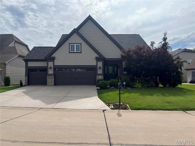 409 Tuscany Trace Ct, Saint Charles, MO 63303