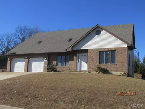 210 Vicki Lynn Ln, Saint Robert, MO 65584