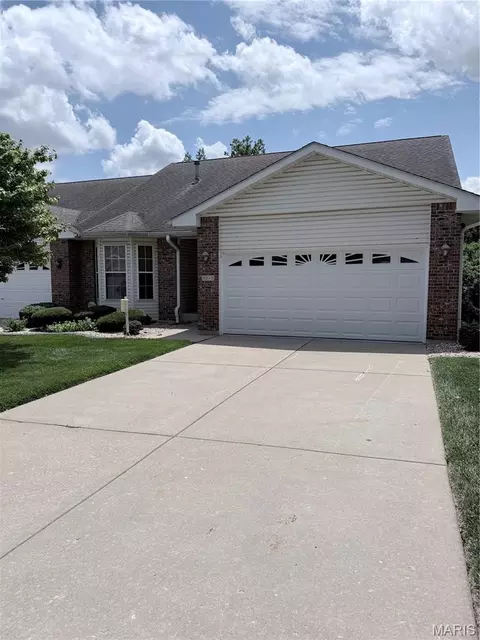3515 Truman Terrace Dr #65, Saint Charles, MO 63301