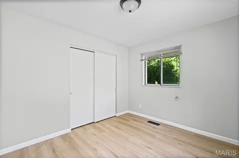 Bedroom - 404 Spring Meadows Dr, Manchester, MO 63011 photo 5 of 10
