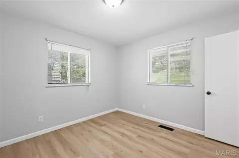 Bedroom - 404 Spring Meadows Dr, Manchester, MO 63011 photo 9 of 10