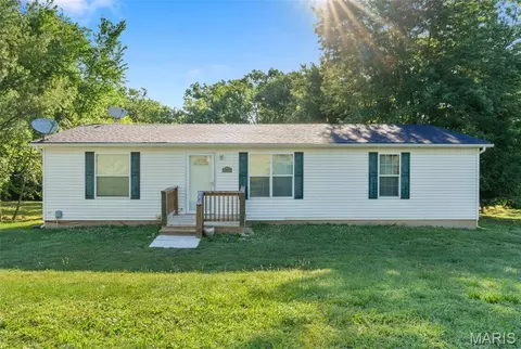 9110 State Road Ww, Dittmer, MO 63023
