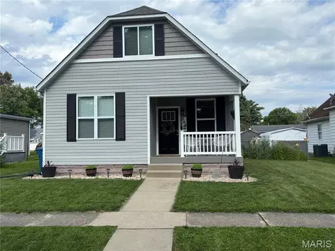 504 Napolean, Saint Jacob, IL 62281