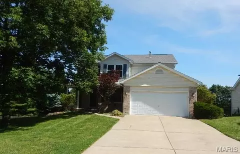 14 Spring Time Ct, Saint Charles, MO 63303