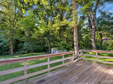 Exterior - 118 Dawn Dr, Washington, MO 63090 photo 5 of 12