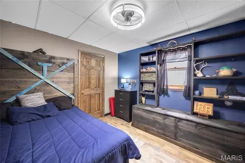 Bedroom - 1315 Highway E, Hermann, MO 65041 photo 4 of 8