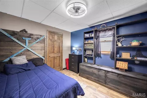 Bedroom - 1315 Highway E, Hermann, MO 65041 photo 4 of 9