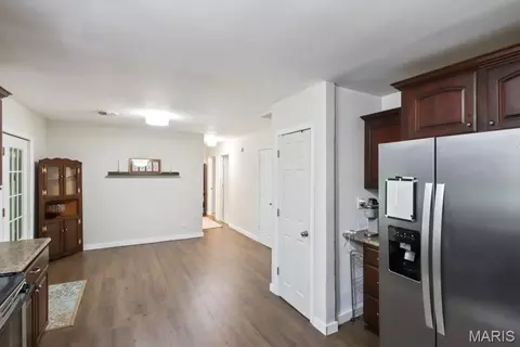 Entry Way - 77 Hannah St, Sullivan, MO 63080 photo 2 of 4