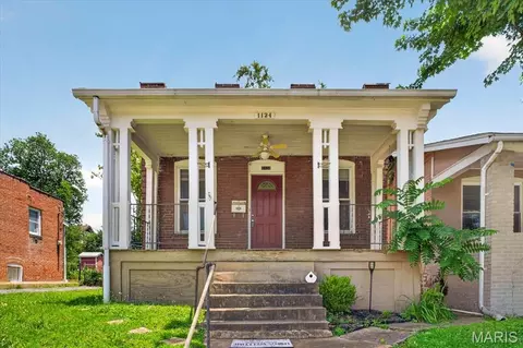 1124 Blendon Pl, Saint Louis, MO 63117