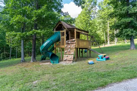 Exterior - 10450 Ok Rd, Bonne Terre, MO 63628 photo 8 of 28
