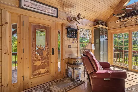 Entry Way - 10450 Ok Rd, Bonne Terre, MO 63628 photo 2 of 2