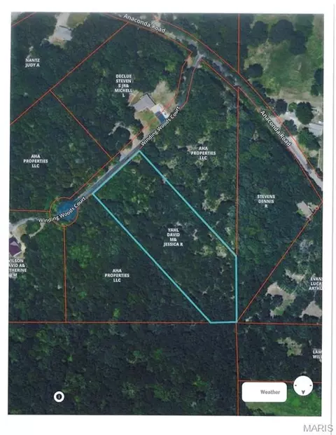 518 Winding Woods Ct, Saint Clair, MO 63077