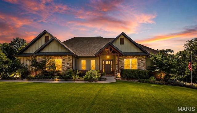 503 Cowboy Aly, Jackson, MO 63755