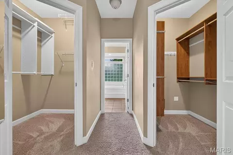 Entry Way - 766 Southbrook Forest Ct, Saint Charles, MO 63304 photo 4 of 6