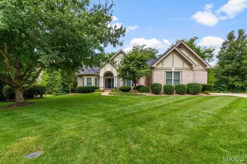Exterior - 766 Southbrook Forest Ct, Saint Charles, MO 63304 photo 11 of 13