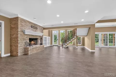 Living - 766 Southbrook Forest Ct, Saint Charles, MO 63304 photo 10 of 17