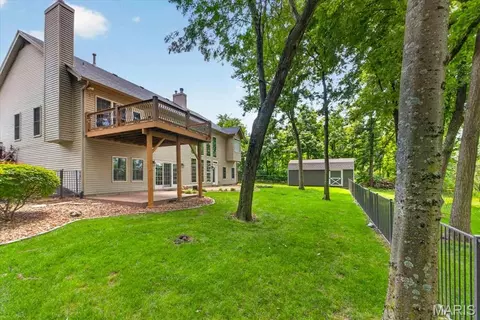 Exterior - 766 Southbrook Forest Ct, Saint Charles, MO 63304 photo 9 of 13