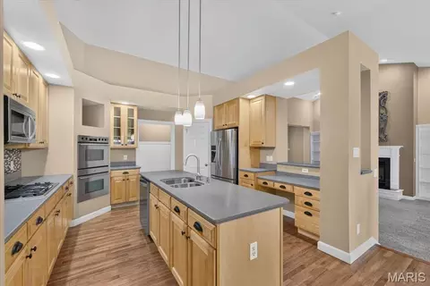 Kitchen - 766 Southbrook Forest Ct, Saint Charles, MO 63304 photo 1 of 5