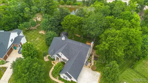 View/Area - 766 Southbrook Forest Ct, Saint Charles, MO 63304 photo 7 of 9