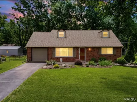 4156 Virginia Dr, House Springs, MO 63051