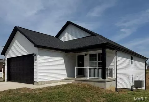 206 Arlington St, Jonesburg, MO 63351