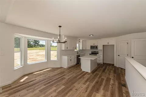 Dining - 11 Oakview Ct, Troy, MO 63379 photo 1 of 1