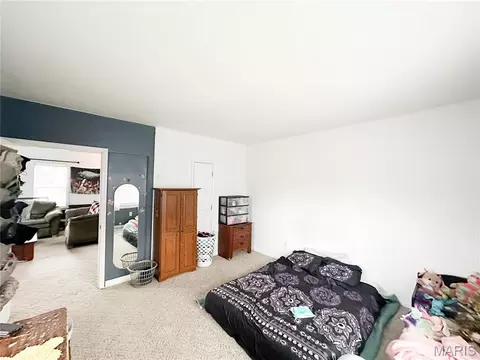 Bedroom - 807 E 4th St, Salem, MO 65560 photo 3 of 5