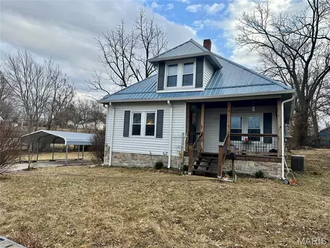 807 E 4th St, Salem, MO 65560