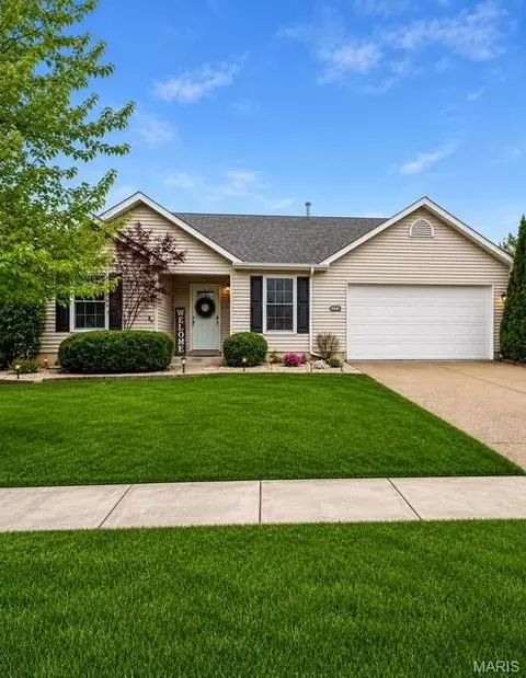 183 Marshall Dr, Wentzville, MO 63385