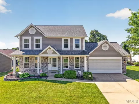 1412 Apple Valley Dr, O'fallon, MO 63366