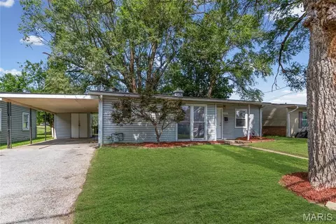 2737 Dale Ave, Granite City, IL 62040