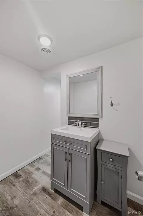 Bath - 90 W 3rd St, Pevely, MO 63070 photo 1 of 6